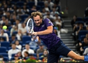 爱游戏体育官网-联合杯逆转ATP总决赛，梅德韦杰夫刷新纪录