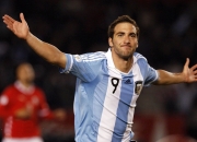 爱游戏网页版-当东方铁壁遇上西方快枪，天津队战术完胜勇士，福克斯空砍纪录夜