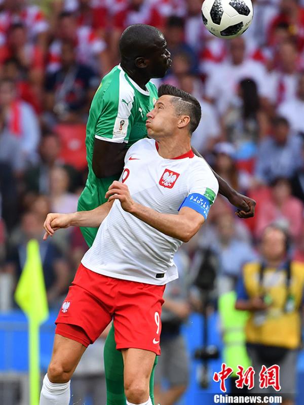 乌拉圭力克塞内加尔，阿尔瓦雷斯刷新纪录