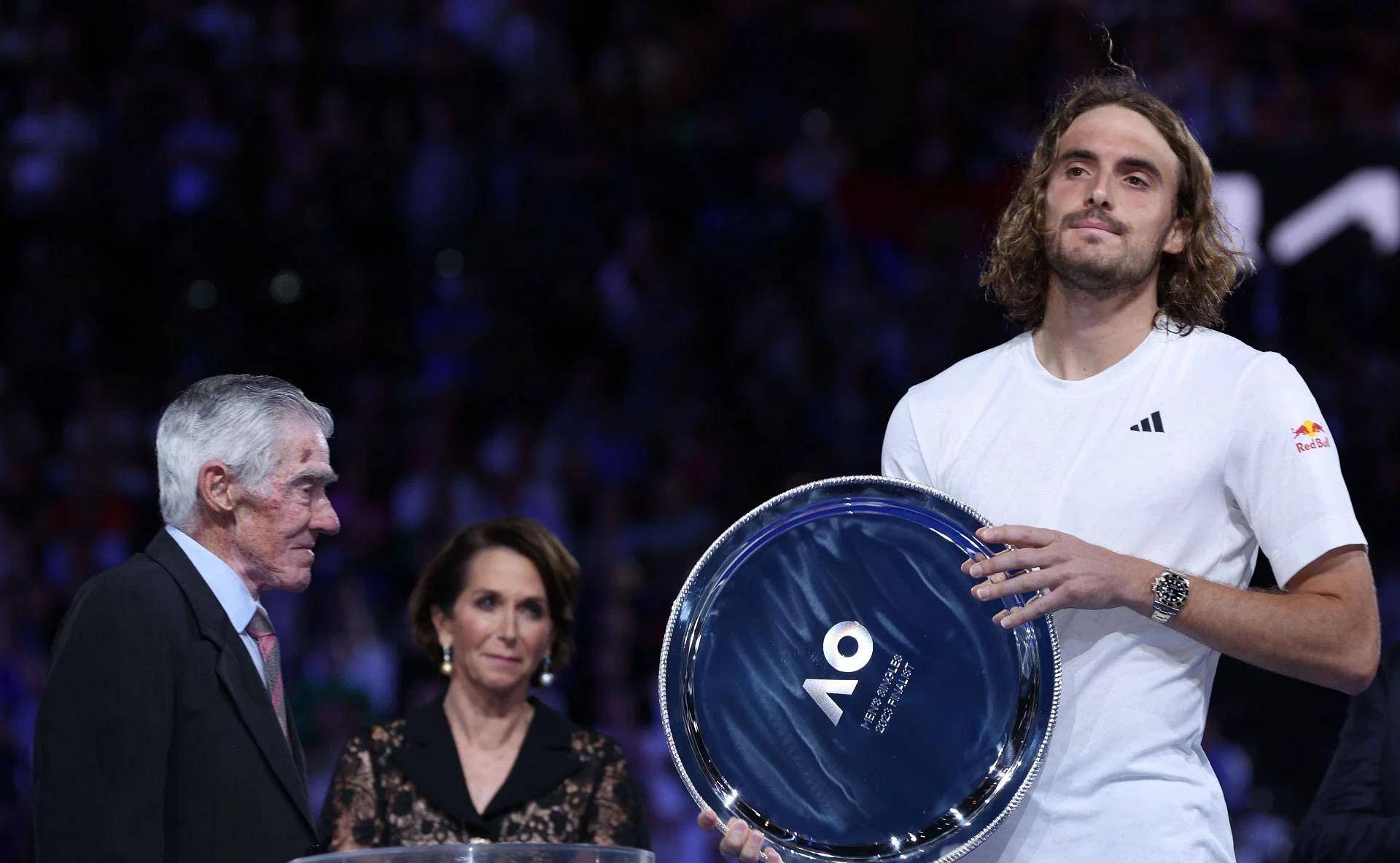 拉沃尔杯完胜澳网，西西帕斯点燃赛场