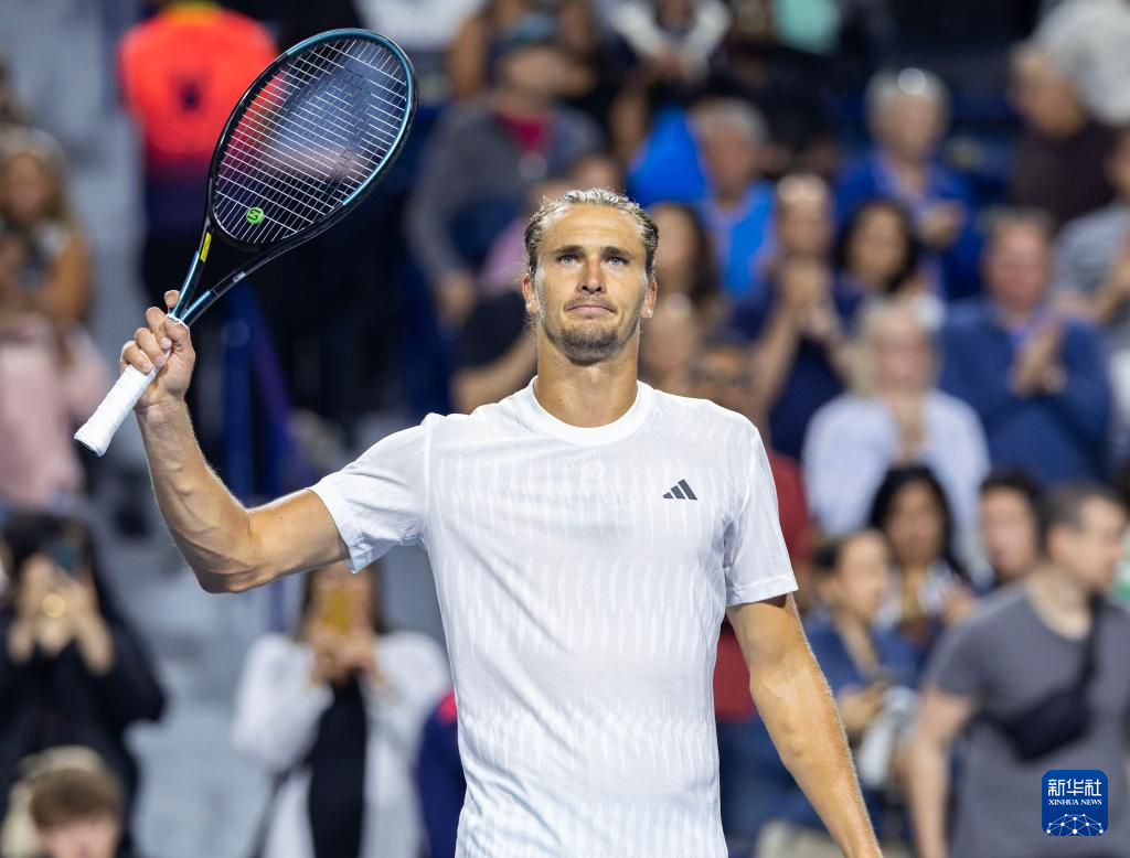 英国网球队完胜美国网球队，兹维列夫高光表现