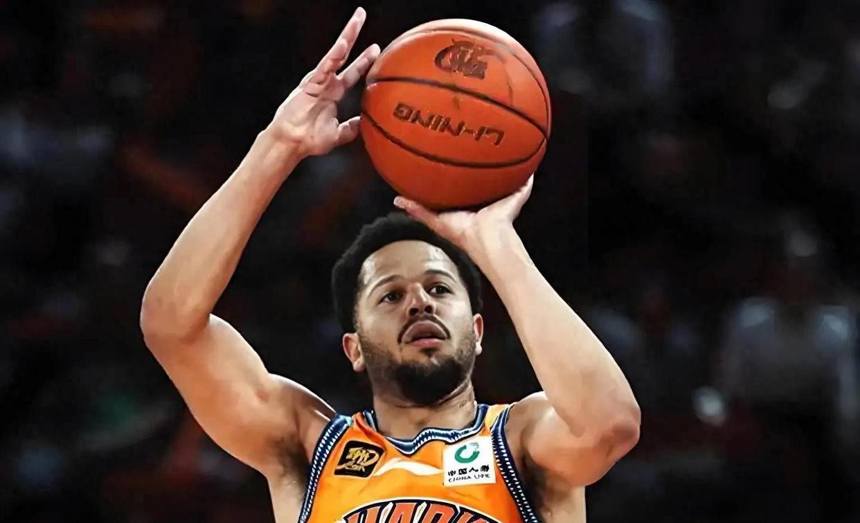 V5横扫LGD，Crisp三分雨点燃全场