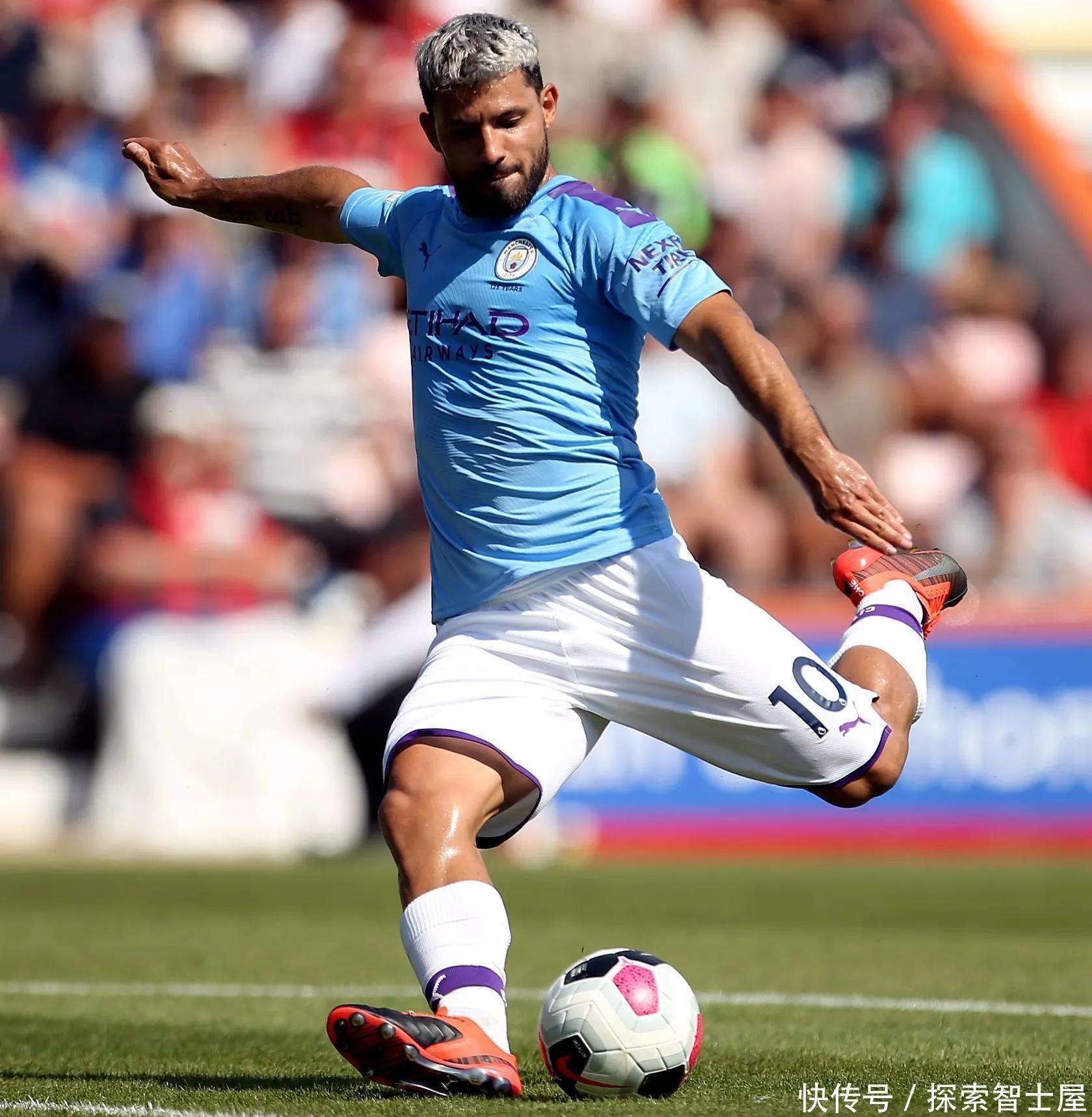 墨西哥逆转塞维利亚，阿圭罗高光表现