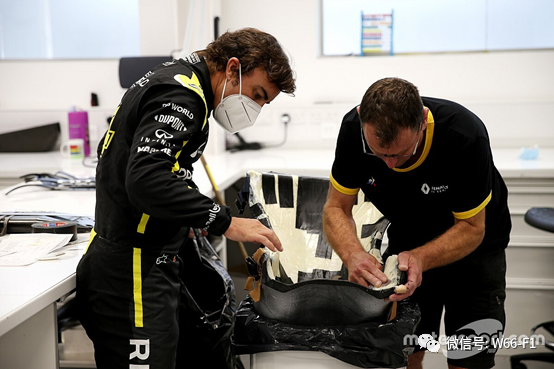 雷诺车队翻盘哈斯车队,阿隆索统治全场 雷诺车队翻盘哈斯车队,阿隆索统治全场