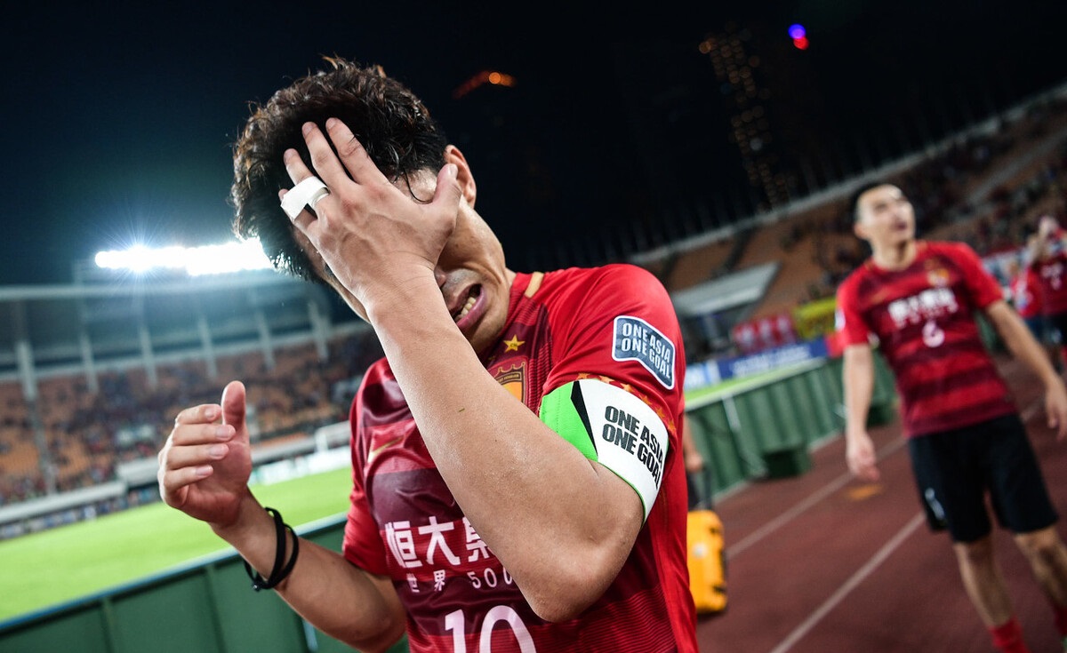 中超比赛球队经理助理因工作失误被辞退