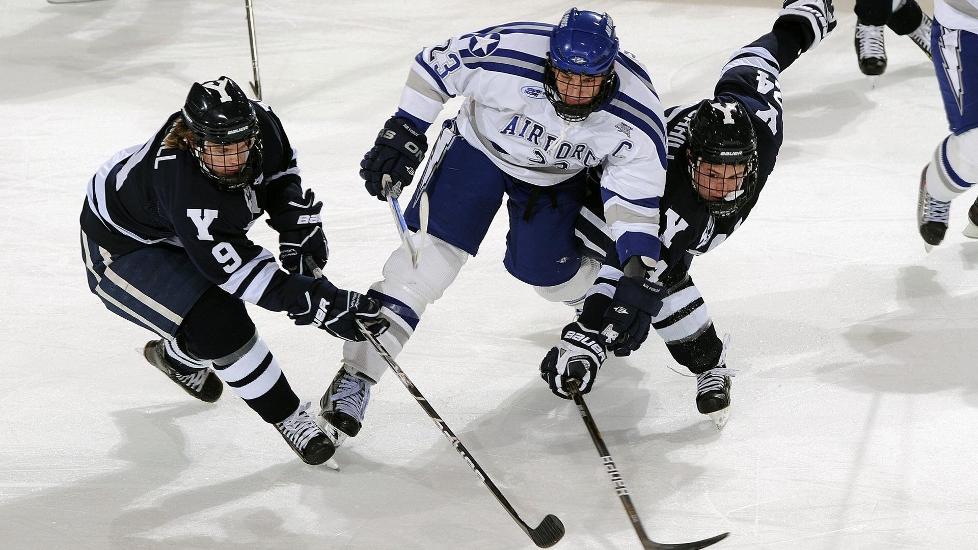 姆巴佩爆发，洪都拉斯带走勒沃库森，一场跨越足球世界的奇妙共振